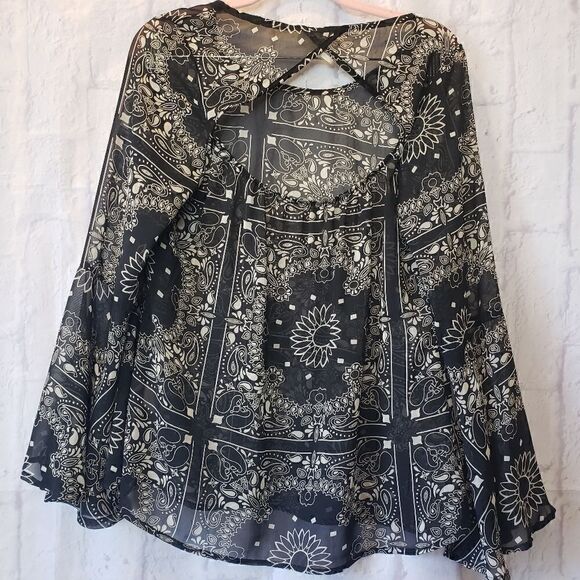 ALTAR'D STATE Sheer Trumpet Sleeve Top - Picture 6 of 7